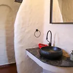 Alojamento de Acomodação e Pequeno-almoço Naya Port Alacati