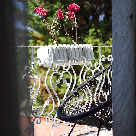 Bed & Breakfast Naya Port Alaçatı