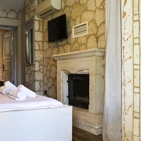 Bed & Breakfast Naya Port *