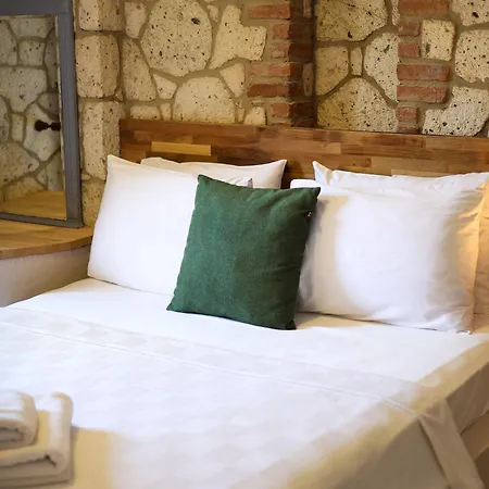 Frühstückspension Moff Alacati Alaçatı